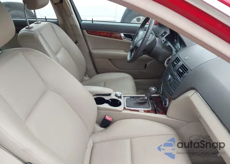 2010 Mercedes-Benz C 300 Sport 4Matic from USA, damaged, VIN WDDGF8BBXAF448390